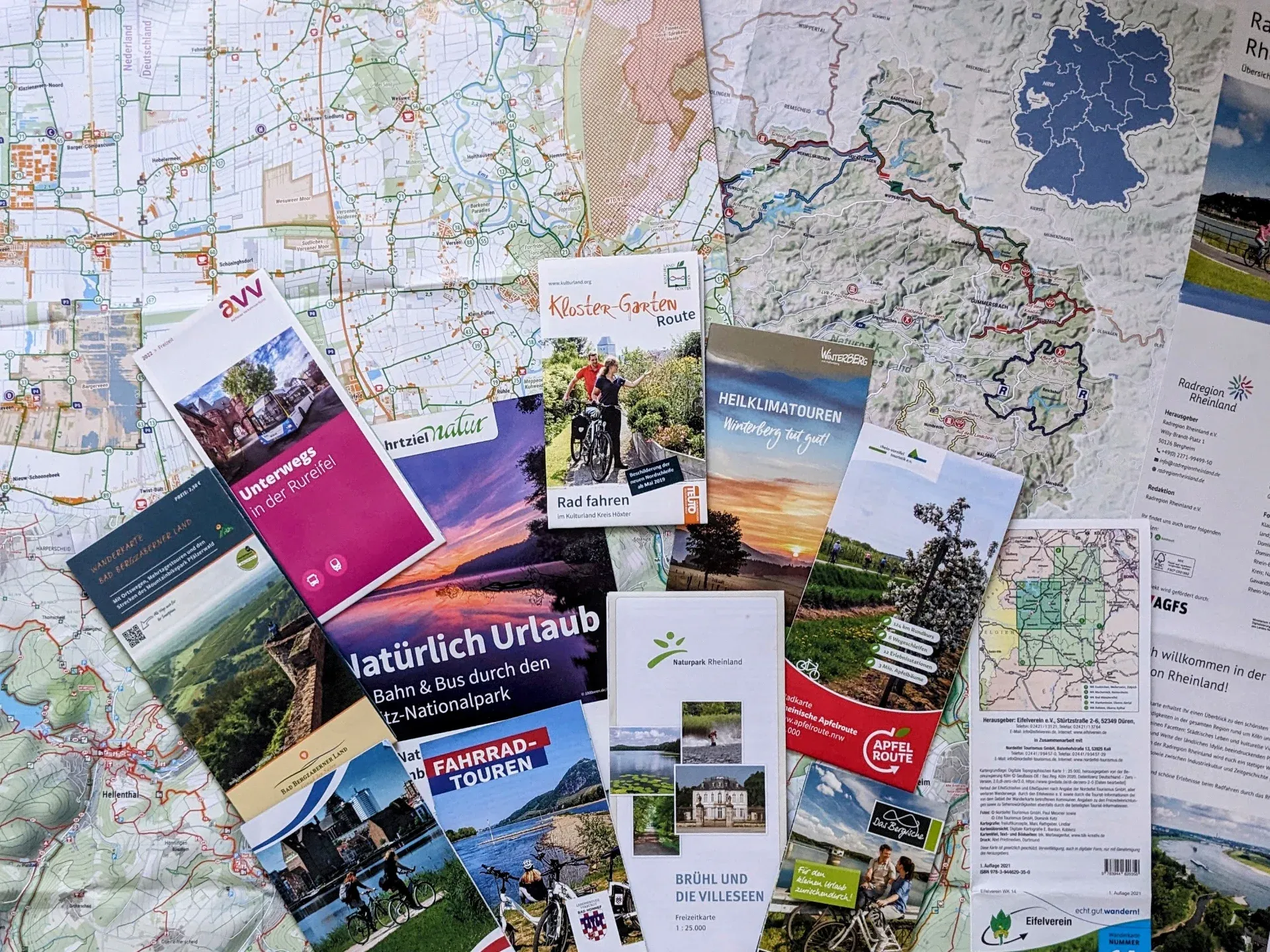 Kartografie — Vektorkarte für den Druck